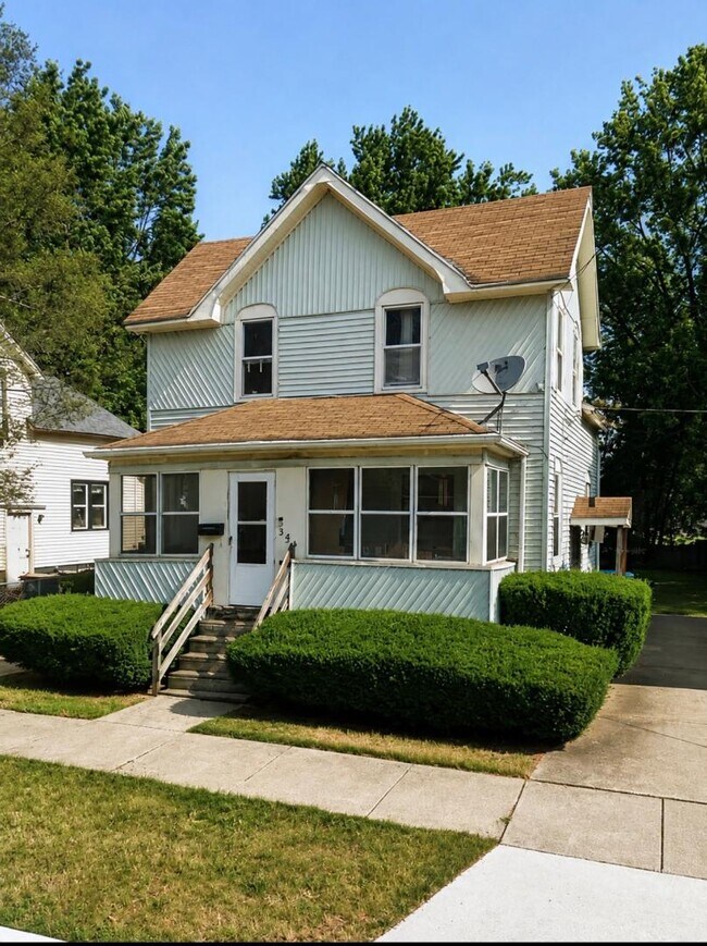 Building Photo - 534 Lulu St