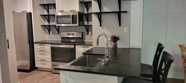 Photo - 50 Pebble Beach Cove Unidad D215