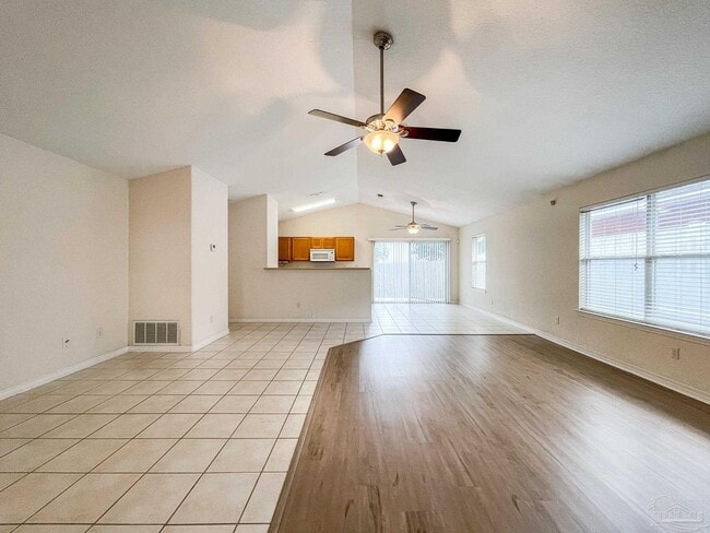Photo - 4606 Isles Dr