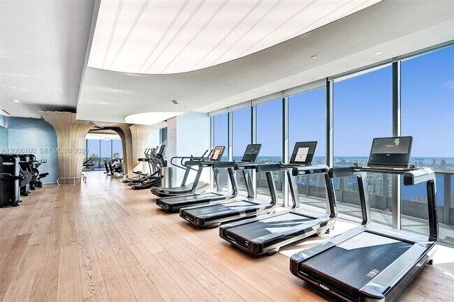 Photo - 1000 Brickell Plaza Unit PH5106