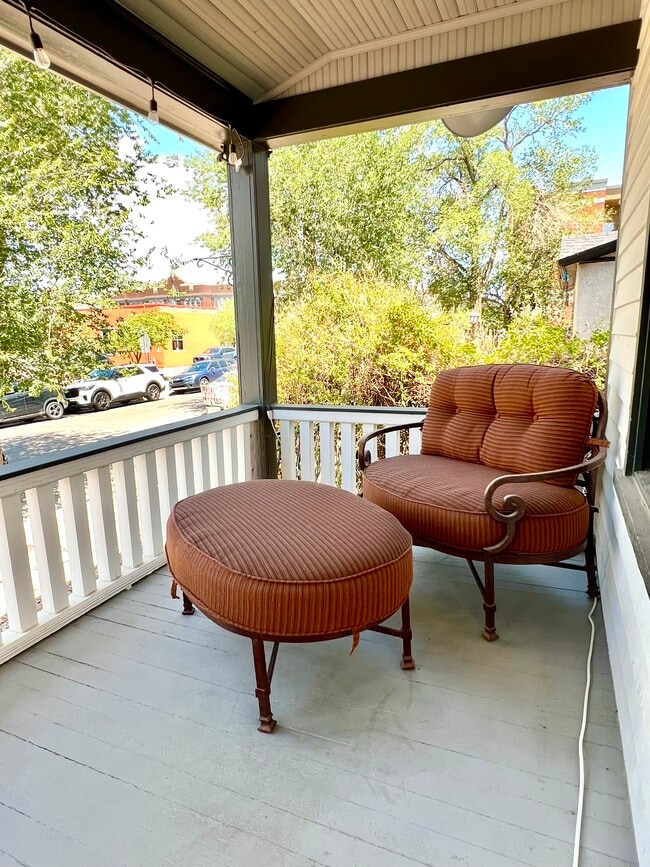 Photo - 120 Arno St SE