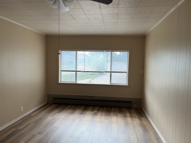 Photo - 1411 Camilla Rd