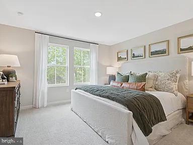 51 Silverbell Ave