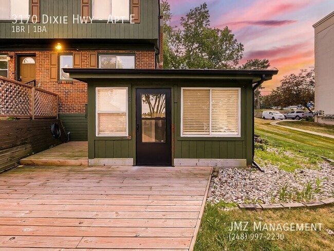 Building Photo - 3170 Dixie Hwy Unit Apt E