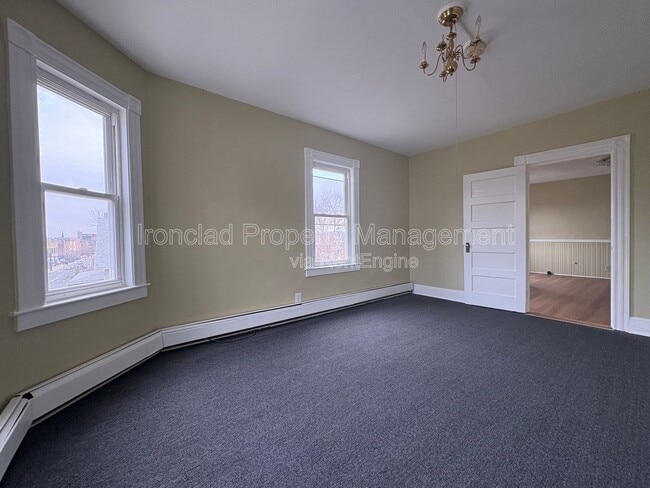 Photo - 242 Washington St Unit 242 3s