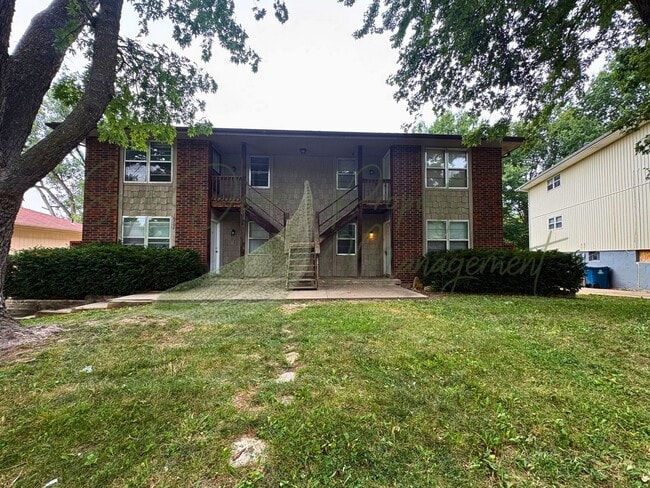 Building Photo - 16702 E 28th Pl Unit D