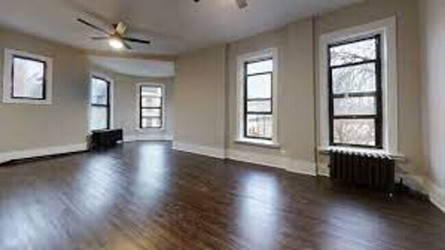 Photo - Grand Ave. Property Unidad 1624 Grand, #3