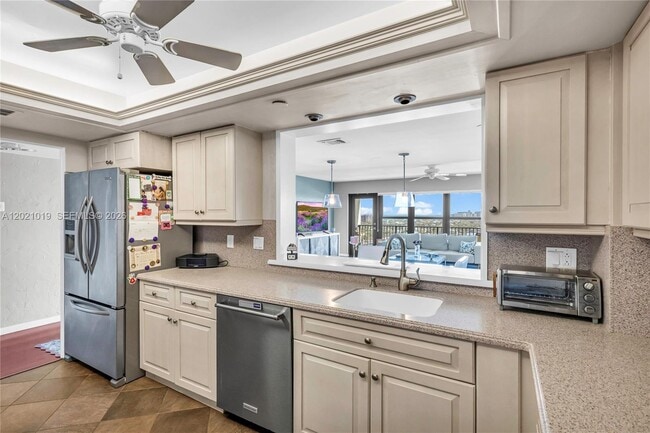 Photo - 3200 Port Royale Dr N Unit 2103