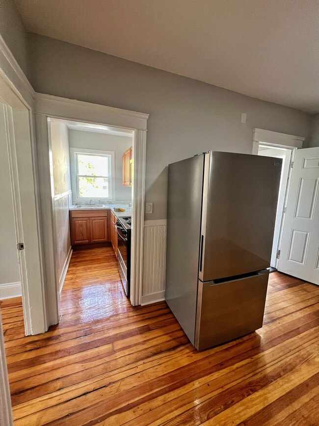 Photo - 237 Cowden St Unidad 3R