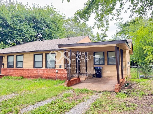 Building Photo - 2 Bedroom/1 Bath Duplex AVAILABLE NOW in Noble!