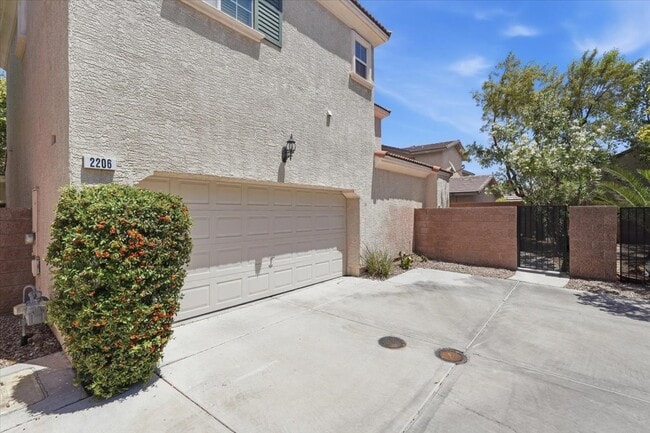 Photo - 2206 Cast Pebble Dr