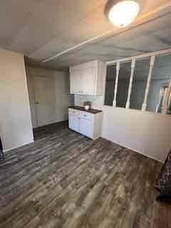 Photo - 326 1/2 N V St