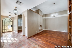 Photo - 301 Wickford Way