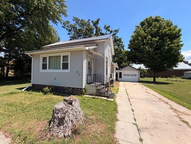 Building Photo - 2 Bedroom Home in Palmer! $750