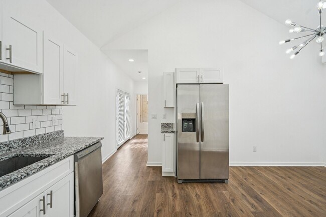 Photo - 2359 Beecher Rd SW