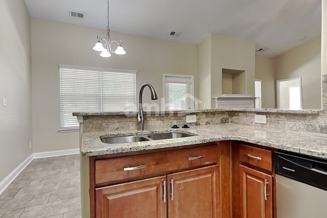 Photo - 7194 Caley Ln