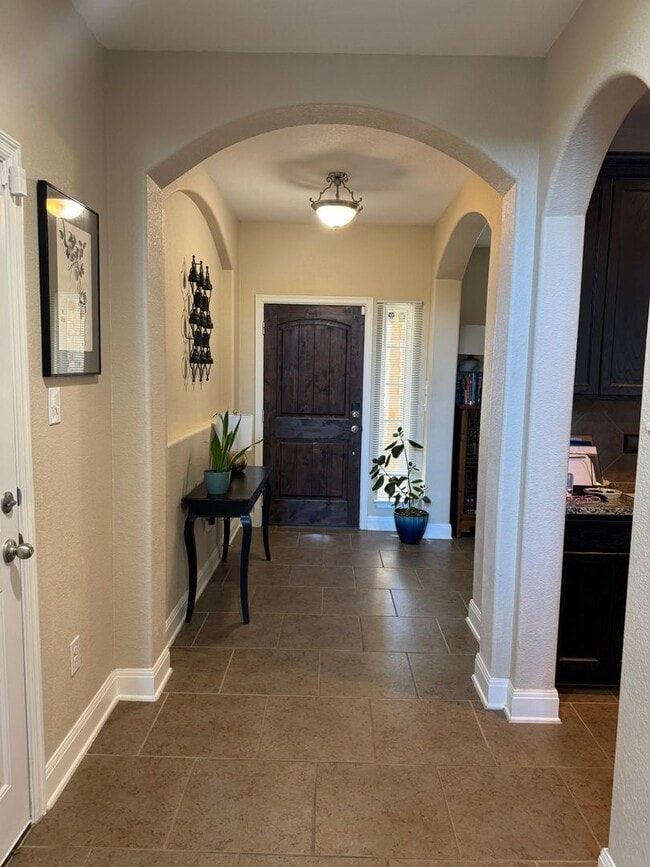 Photo - 517 Whittmen Ave