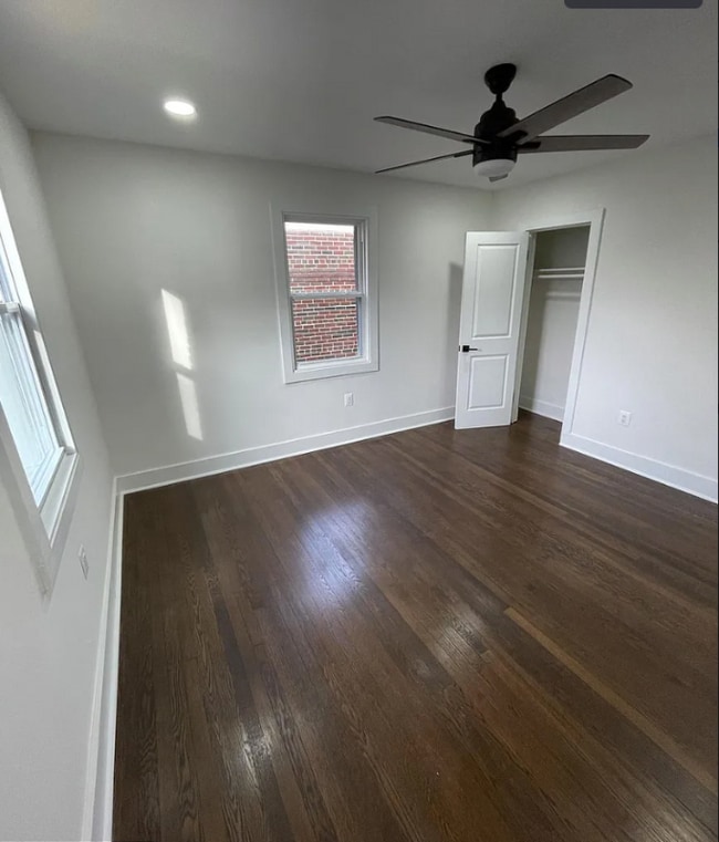 Photo - 246 Division Ave NE