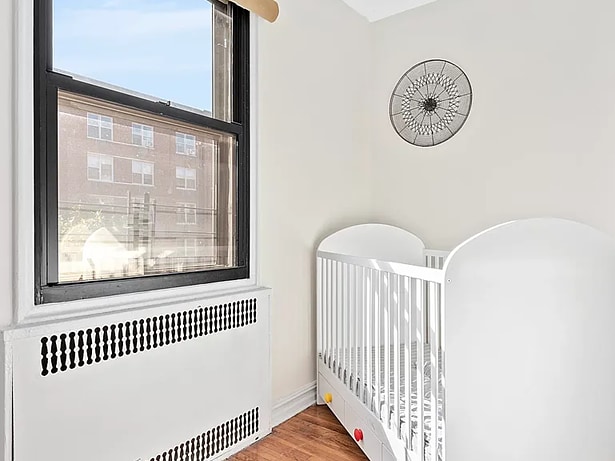 Photo - 811 Cortelyou Rd