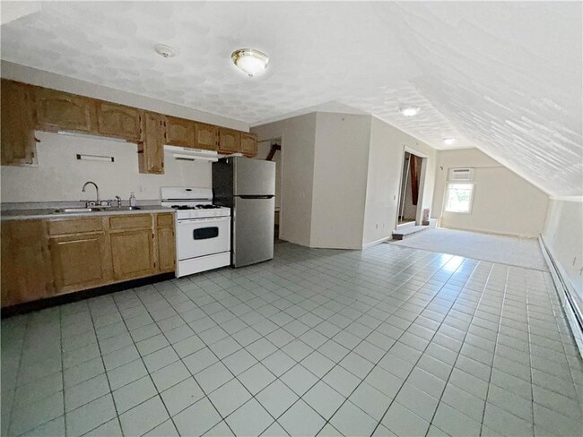 55 Beach St Unit 1B2