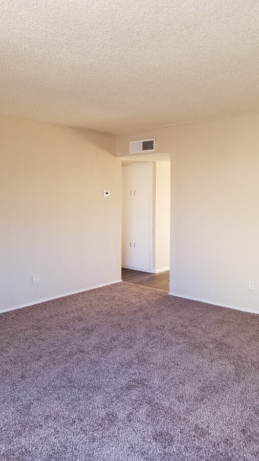 Photo - 3613 Leeds Ln