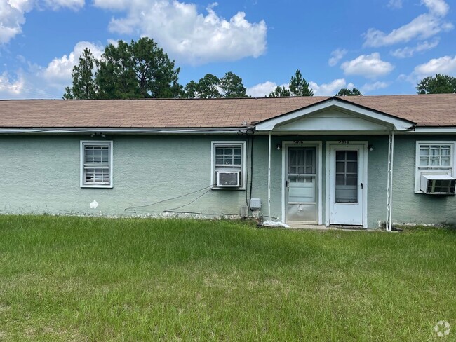 Building Photo - 5816 Gregory St Rental