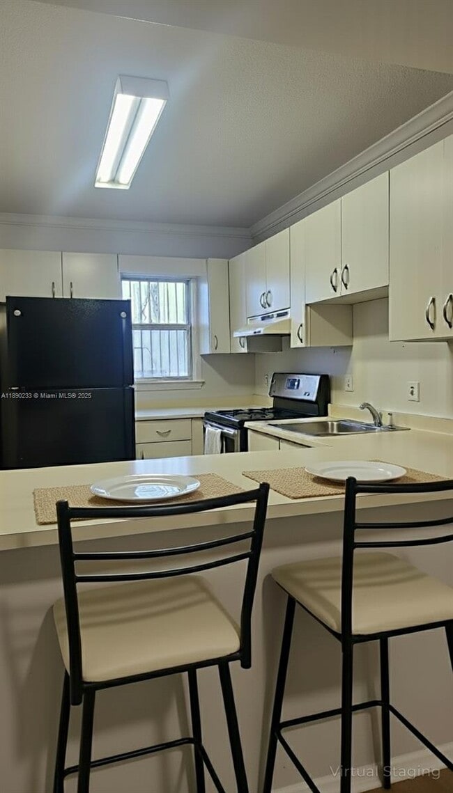 Photo - 2319 W 60th St Unit D204