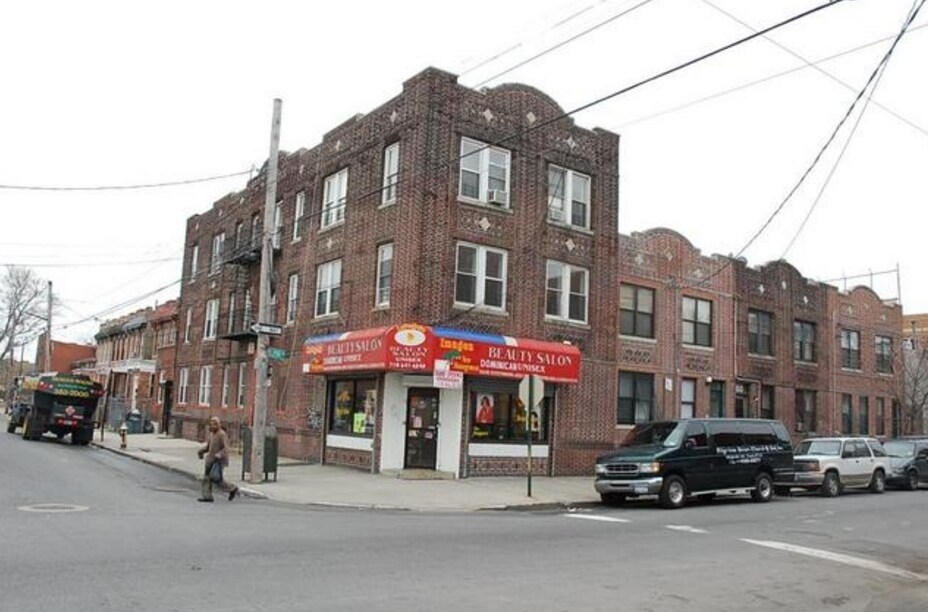 Photo - 790 Belmont Ave