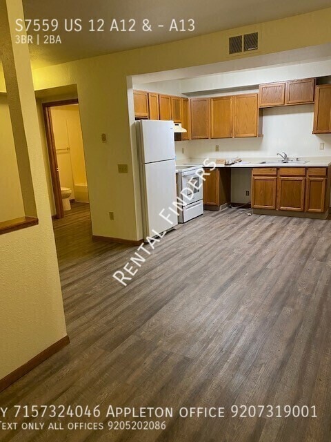 Building Photo - S7559 US-12 Unit A13