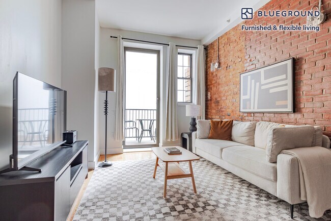 Building Photo - 72 Willoughby St