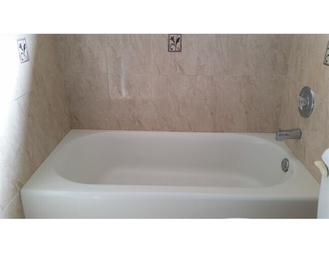 Photo - 844 NW 12th St
