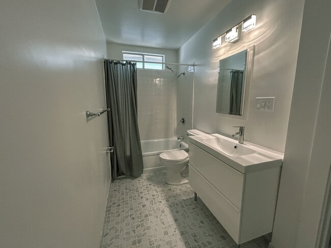 Photo - 1422 Seventh St