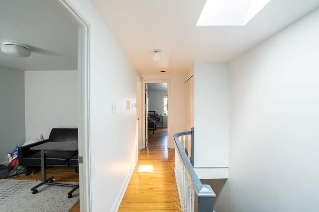 Photo - Large Center City Rittenhouse Four Bedroom Home