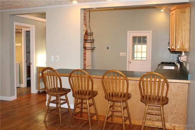 Photo - 202 Monroe St