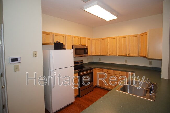 Photo - 2419 Glen Meadow Rd