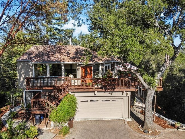 Photo - 610 Mitchell Dr House