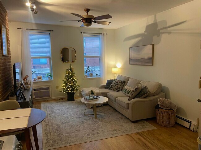 Photo - 68 Park Ave Unidad 5