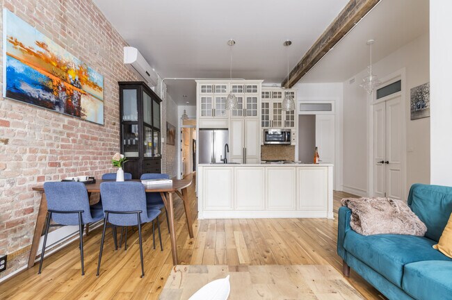 Photo - 3979 R. Saint-Denis Unit ID1061561P