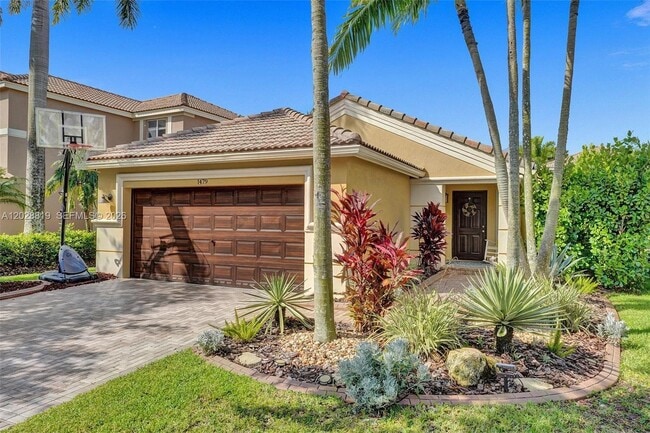 Photo - 1479 Sunset Way