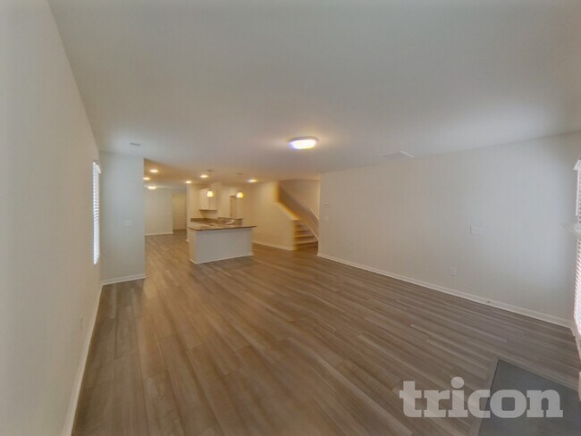 14 Chalet Ct