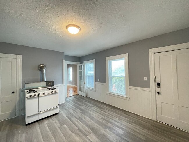 Photo - 357 Wilson St Unit 3