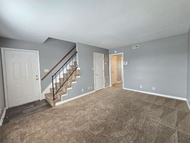 355-3 PEABODY DR, CLARKSVILLE, TN 37042