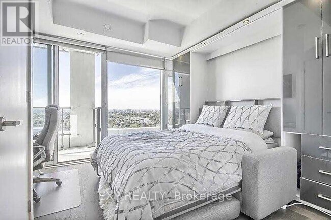 Photo - 5 Soudan Ave Unit 3112