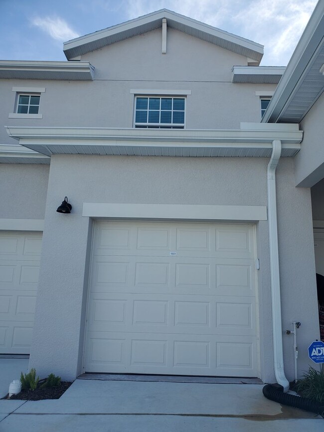 Photo - 20660 HAZELNUT Ct