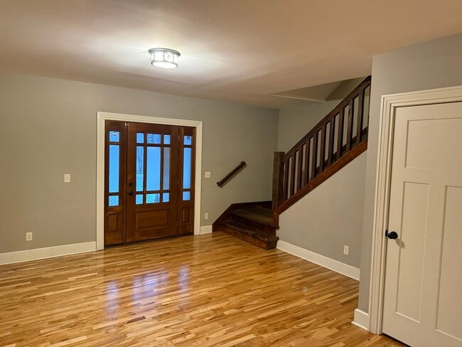 Photo - 42W546 IL-64