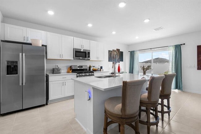 13524 Camelot Ct