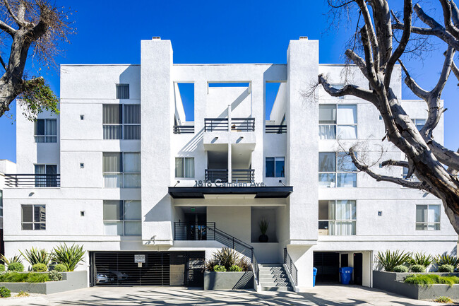 Camden Exterior - 1818 Camden Ave Apartments