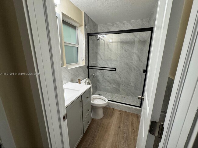 Photo - 707 S 19th Ave Unit 3