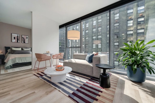 Photo - 86 E Wacker Dr Rental