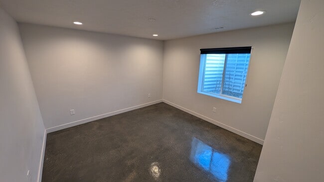 Photo - 11478 S Old Cedar Dr Unit Basement Apartment